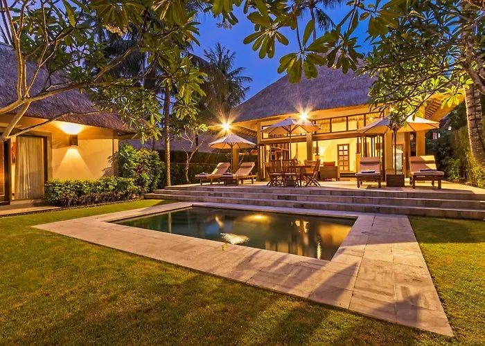 Sasoon 1, 100 Mt To Villa Candi Dasa (Bali)