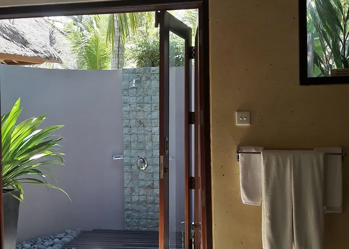 Sasoon 1, 100 Mt To * Candi Dasa (Bali)