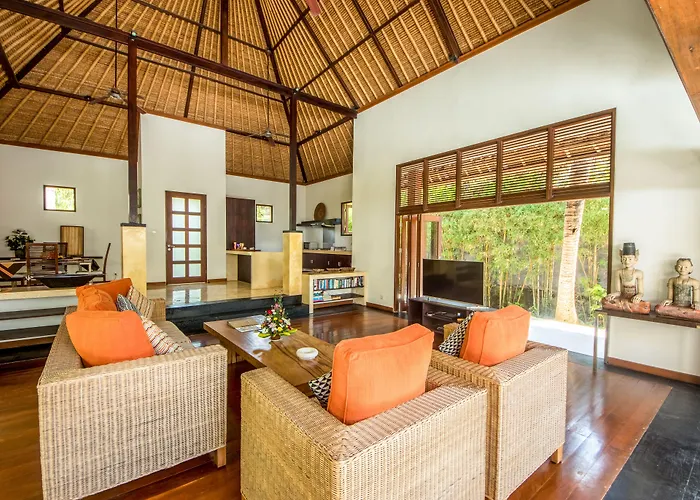 Villa Sasoon 1, 100 Mt To *